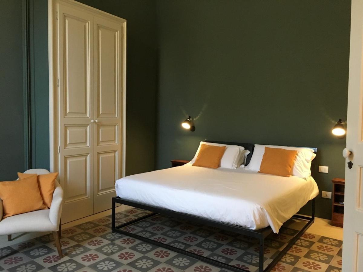 Palazzo Garzia - Dimora Storica Hotel Маглие Екстериор снимка